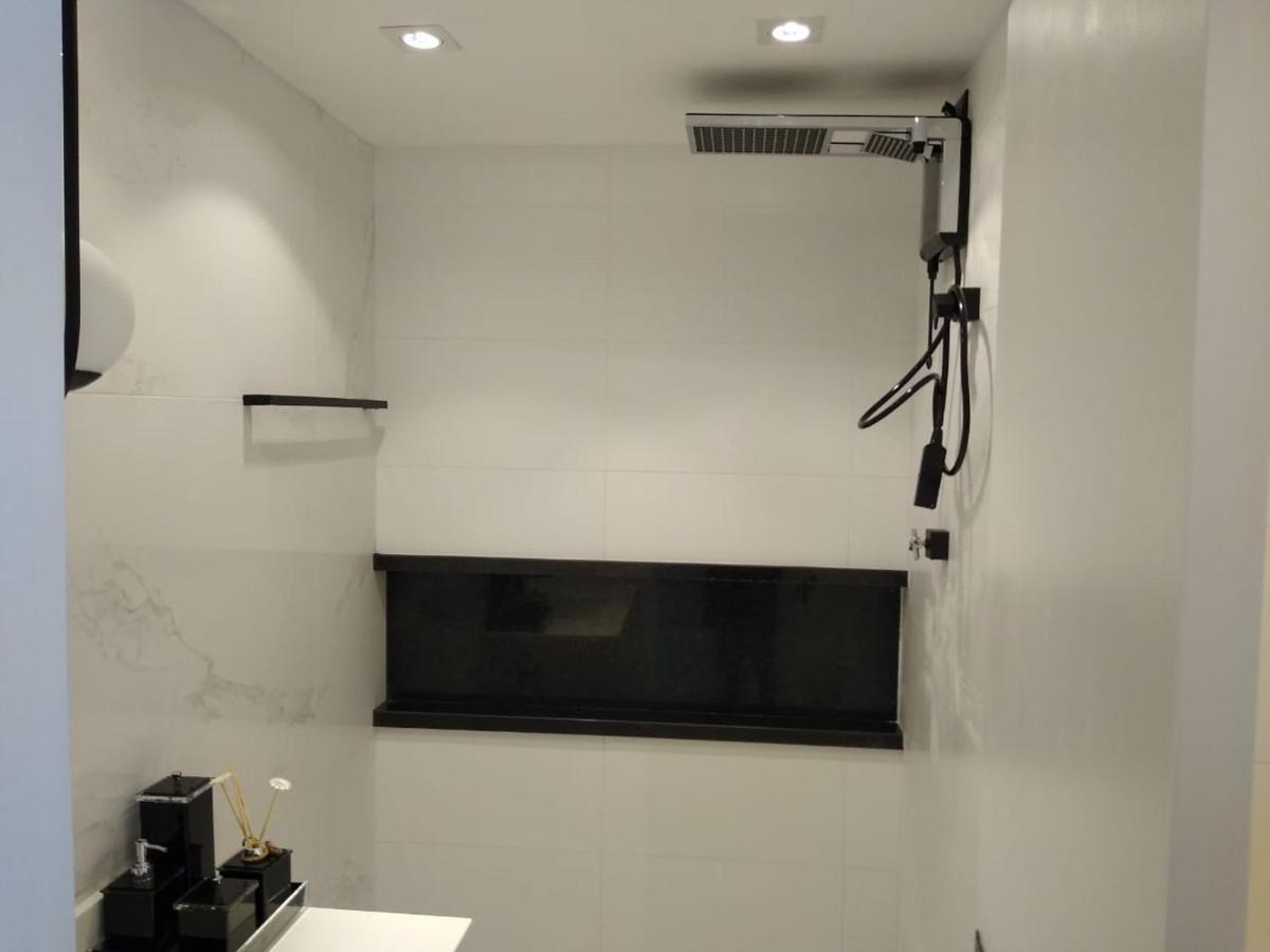 Flat Top Guaruja Luaran gambar