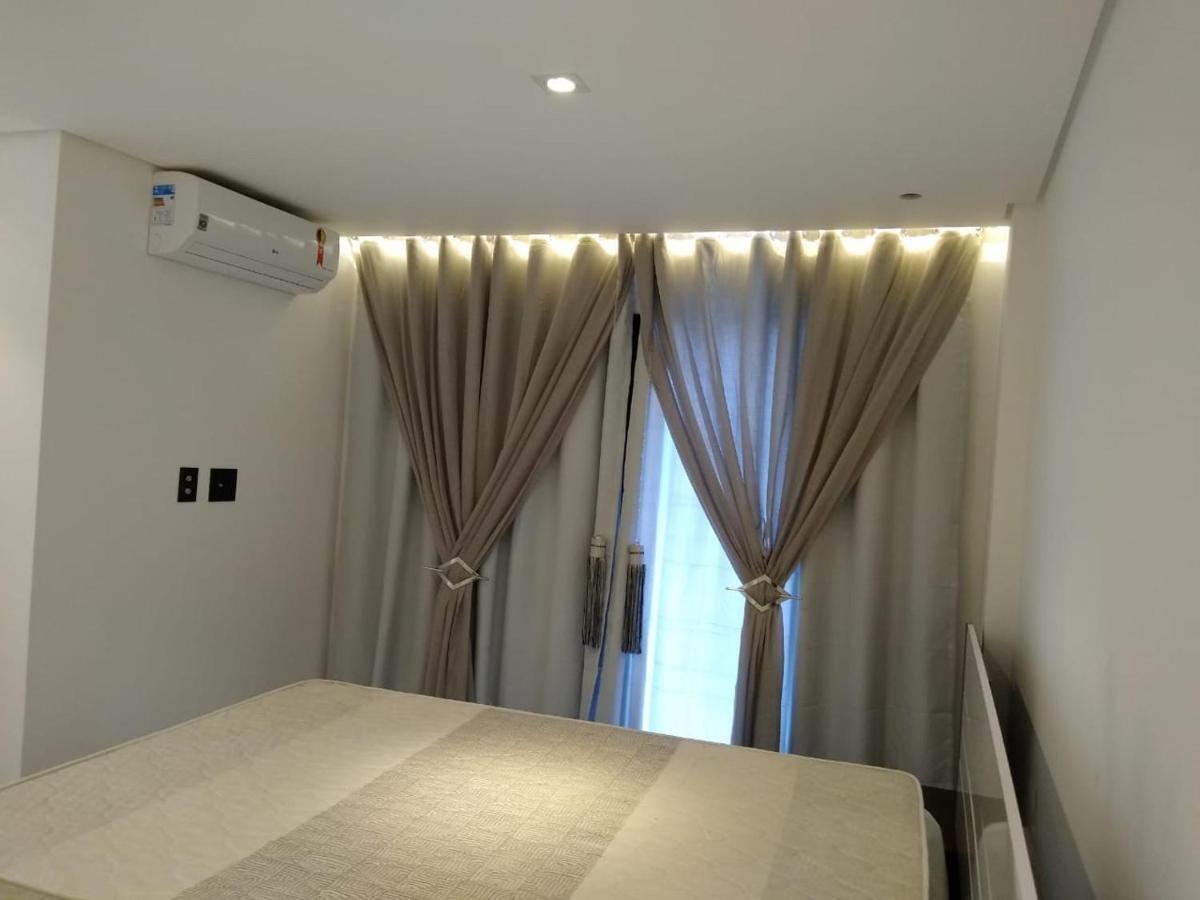 Flat Top Guaruja Luaran gambar